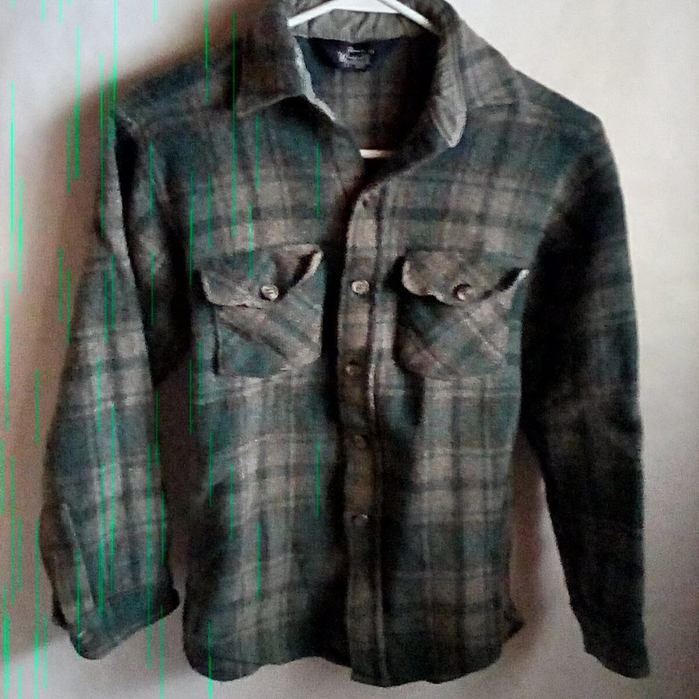 Women's Wool Button-up Shirt by Woolrich, Size Small